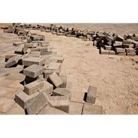 how to lay pavers on dirt